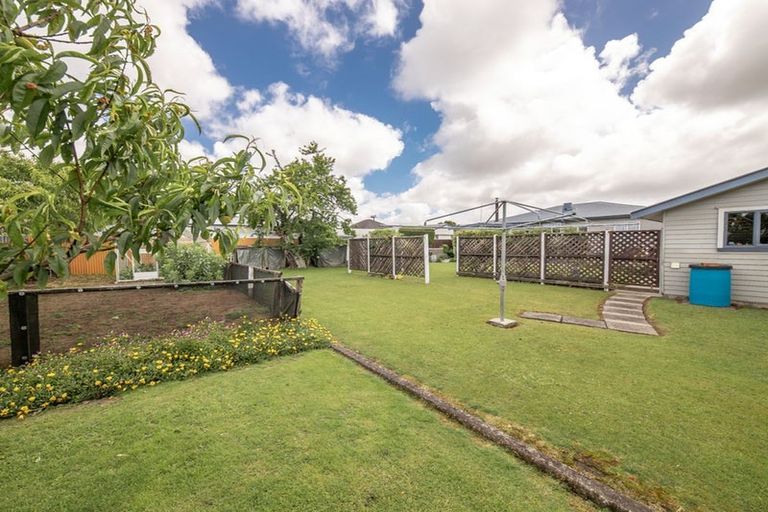 Photo of property in 97 Queen Street, Westport, 7825