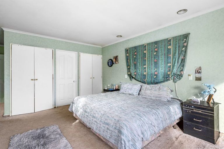 Photo of property in 212 Grahams Road, Burnside, Christchurch, 8053