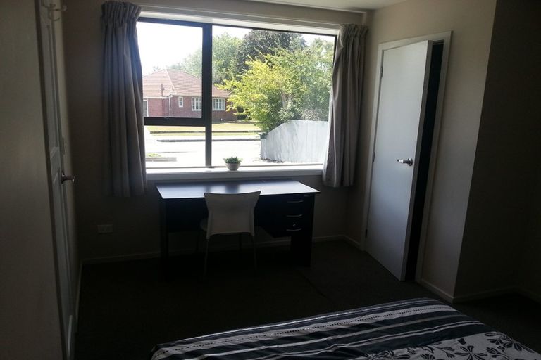 Photo of property in 3 Paeroa Street, Riccarton, Christchurch, 8041