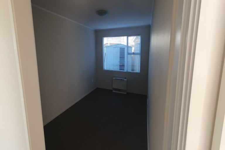 Photo of property in 243 Glamorgan Drive, Torbay, Auckland, 0630