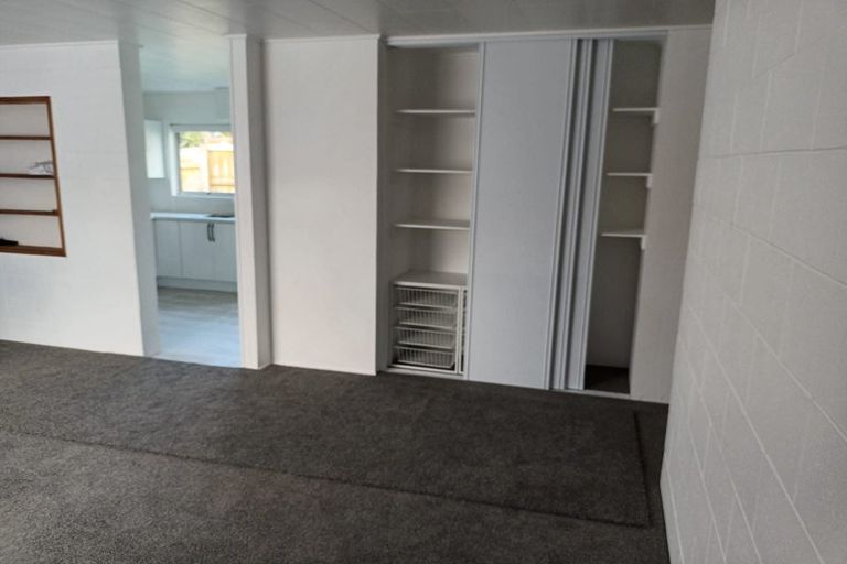 Photo of property in 18 Otaika Road, Woodhill, 0110