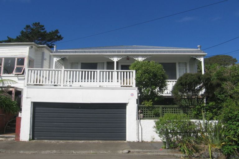 Photo of property in 53 Mckinley Crescent, Brooklyn, Wellington, 6021