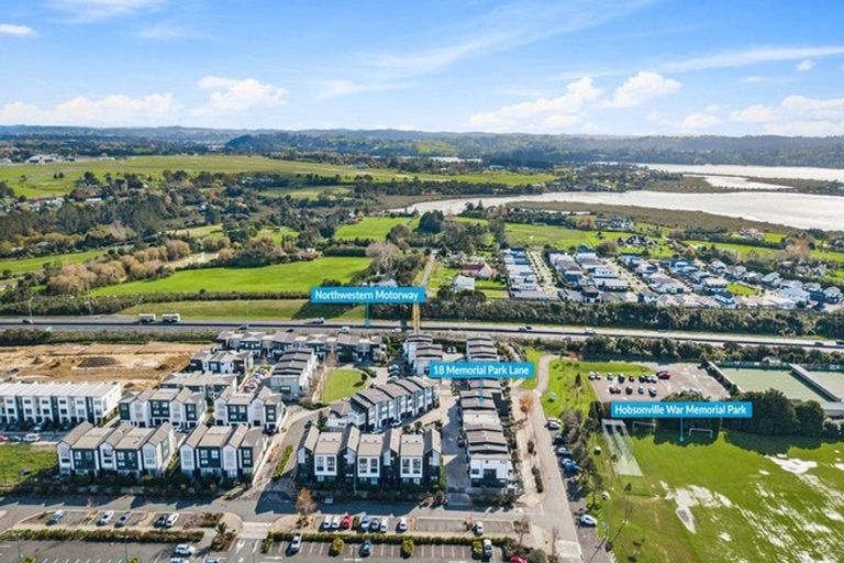 Photo of property in 18 Memorial Park Lane, Hobsonville, Auckland, 0618