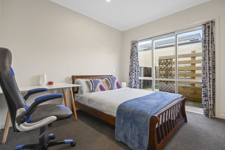 Photo of property in 35 Kanuka Road, Hobsonville, Auckland, 0616