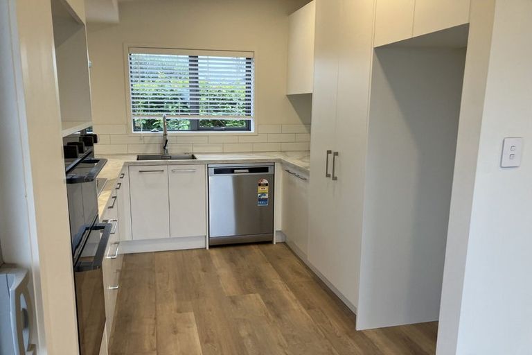 Photo of property in 38a Auld Street, Torbay, Auckland, 0630