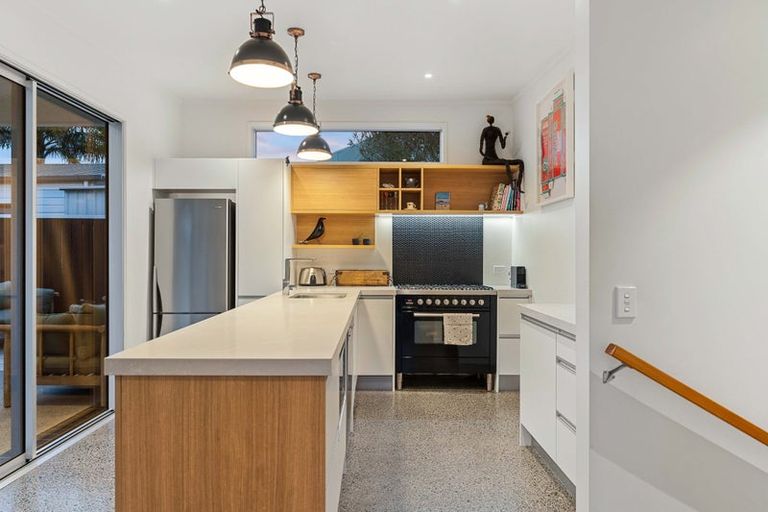 Photo of property in 105 Blane Place, Whangamata, 3620