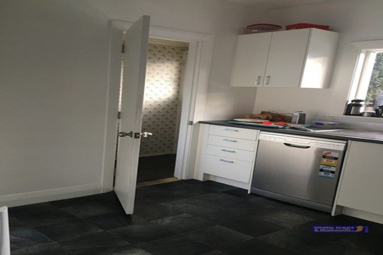 Photo of property in 6 Wharenui Road, Upper Riccarton, Christchurch, 8041