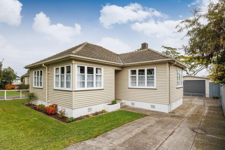 Photo of property in 182 Vogel Street, Roslyn, Palmerston North, 4414