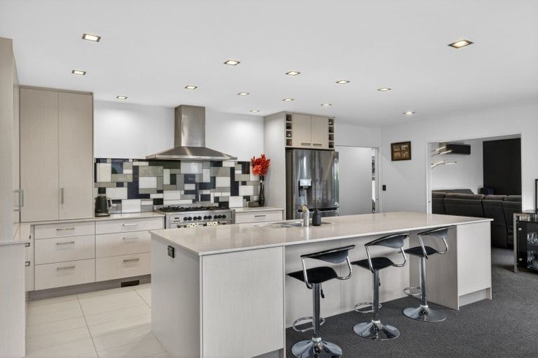 Photo of property in 5 Reka Street, Parklands, Christchurch, 8083