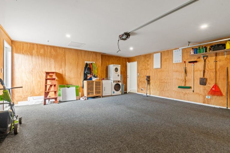Photo of property in 1a Tararua Street, Masterton, 5810