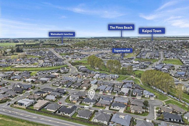 Photo of property in 10 Peak Crescent, Kaiapoi, 7630