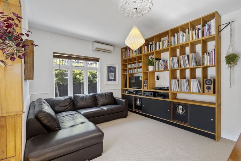 Photo of property in 489 Tuam Street, Phillipstown, Christchurch, 8011