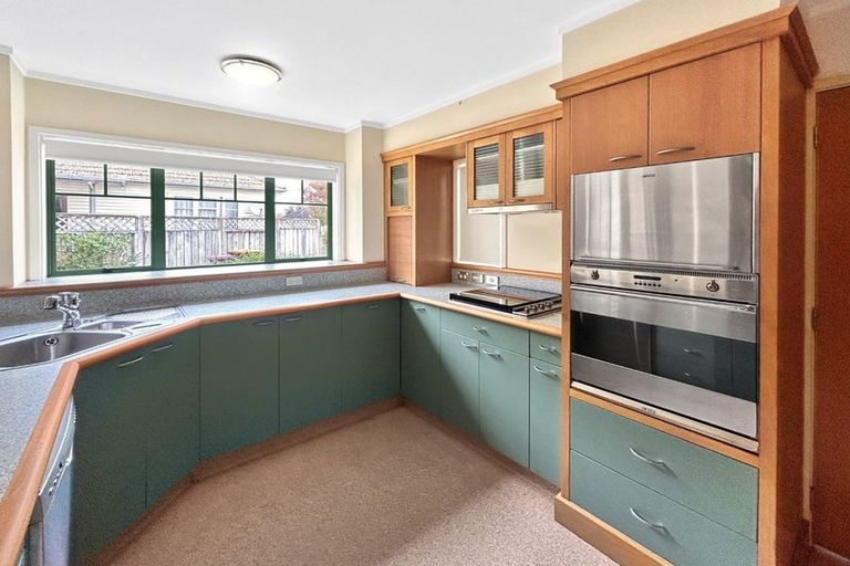Photo of property in 79 Rangiora Avenue, Roslyn, Palmerston North, 4414