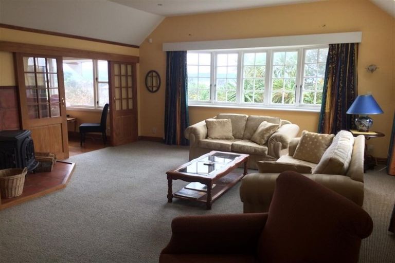 Photo of property in 331 Muritai Road, Eastbourne, Lower Hutt, 5013