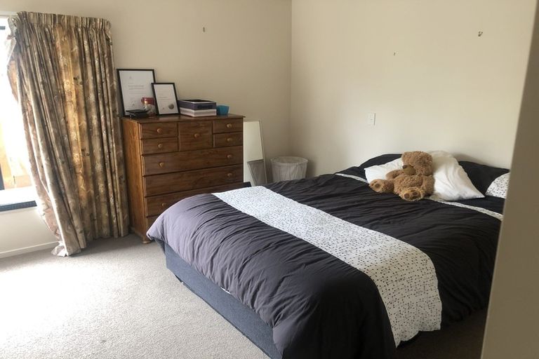 Photo of property in 617f1- Fergusson Drive, Trentham, Upper Hutt, 5018