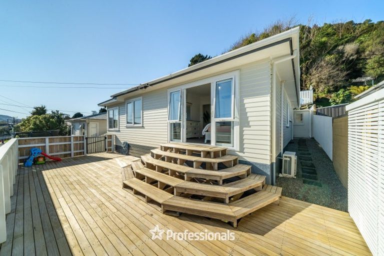 Photo of property in 61 Petrie Street, Wainuiomata, Lower Hutt, 5014