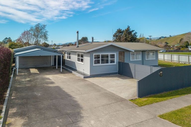 Photo of property in 2 Martin Avenue, Wakefield, 7025