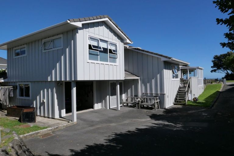 Photo of property in 89a Marine Parade, Paraparaumu Beach, Paraparaumu, 5032