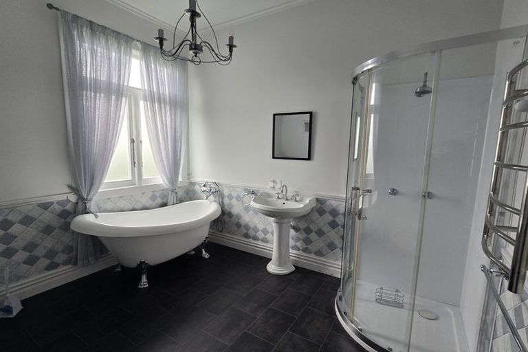 Photo of property in 11 Lewis Avenue, Aramoho, Whanganui, 4500