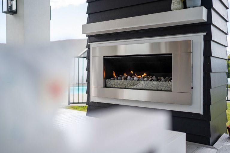 Photo of property in 12 Mike Smith Drive, Cambridge, 3434