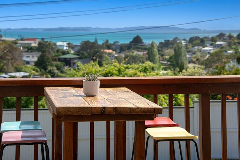Photo of property in 12 Norfolk Road, Stanmore Bay, Whangaparaoa, 0932