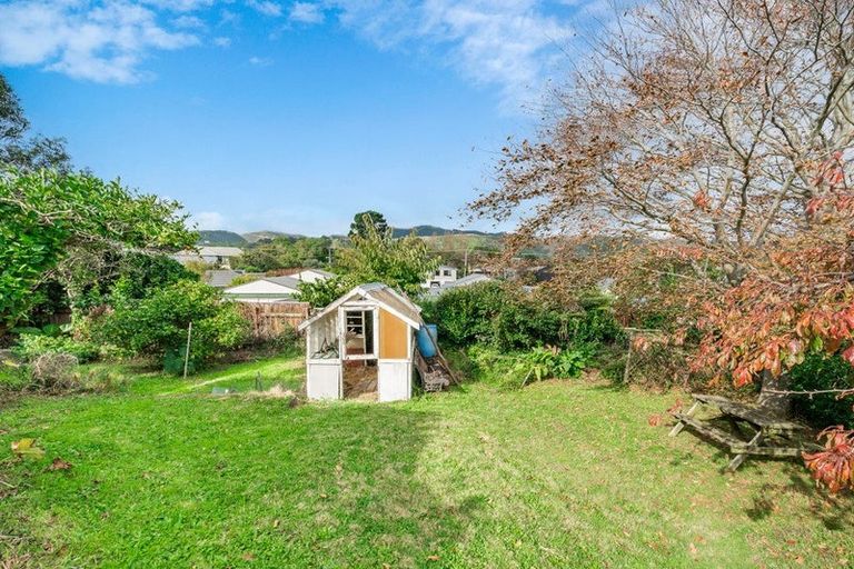 Photo of property in 88 Glen Road, Raumati South, Paraparaumu, 5032
