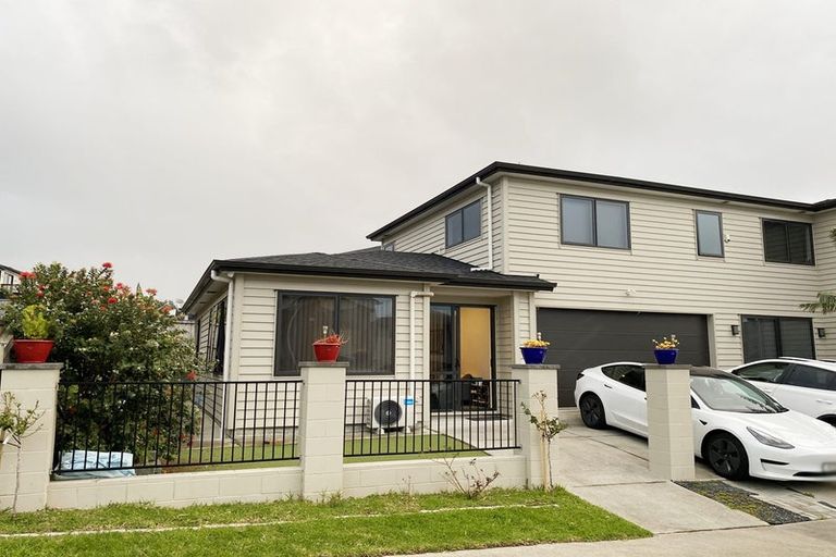 Photo of property in 17 Greenan Drive, Flat Bush, Auckland, 2019