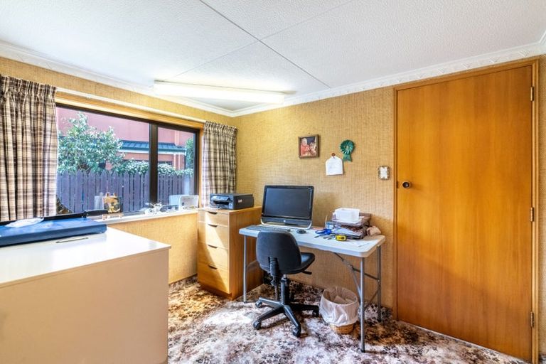 Photo of property in 18 Waterford Drive, Winton, 9720