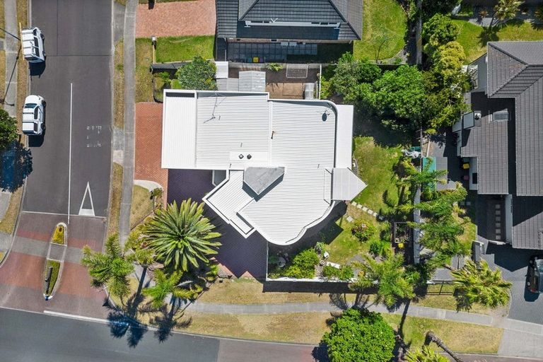 Photo of property in 2 Seychelles Drive, Papamoa Beach, Papamoa, 3118