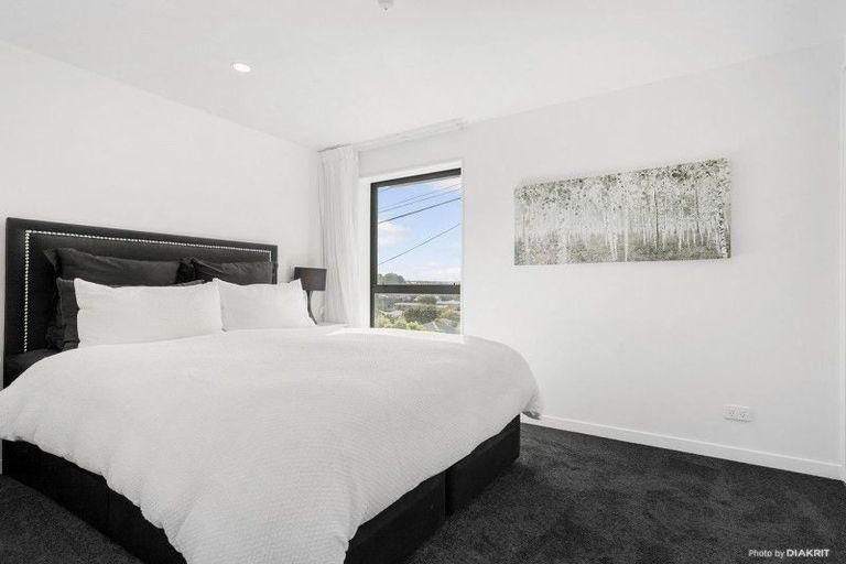 Photo of property in 12u2 Stanley Street, Berhampore, Wellington, 6023