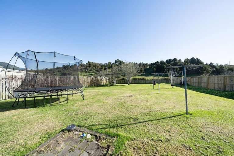 Photo of property in 79 Valley Road, Hikurangi, 0114