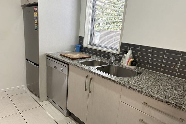Photo of property in 104a Strickland Street, Sydenham, Christchurch, 8023