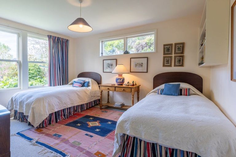 Photo of property in 1 Hodge Terrace, Havelock North, 4130