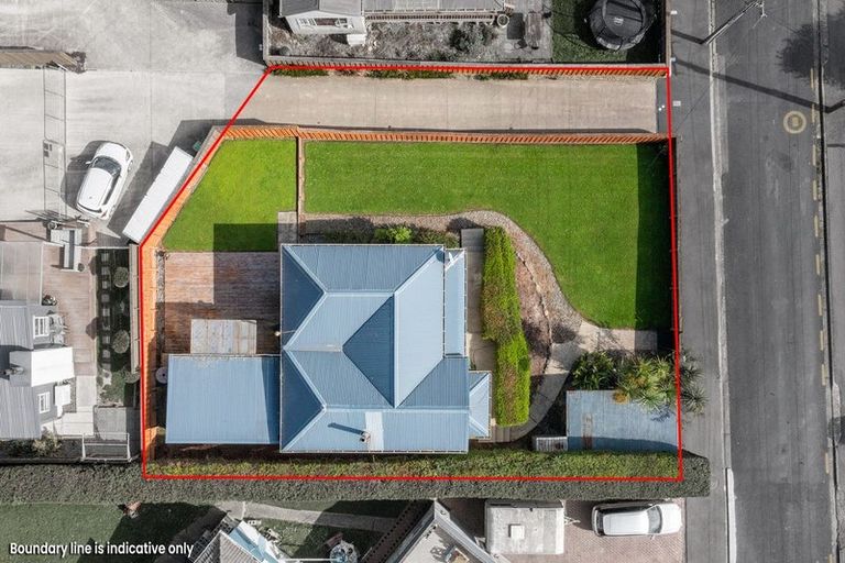 Photo of property in 7 Derby Street, Green Island, Dunedin, 9018