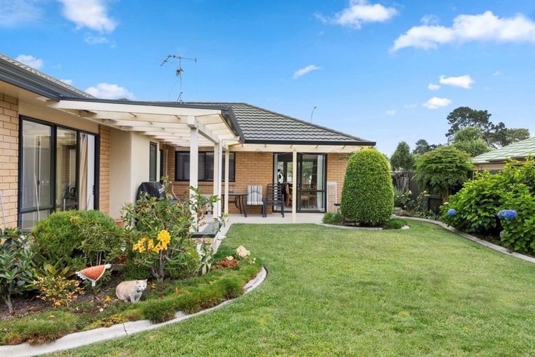 Photo of property in 323 Grenada Street, Papamoa Beach, Papamoa, 3118