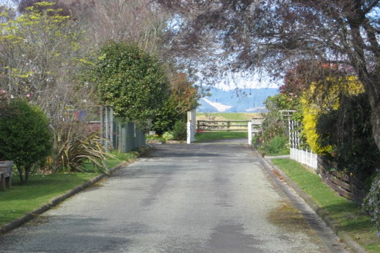 Photo of property in 147 College Road, Edgecumbe, 3120