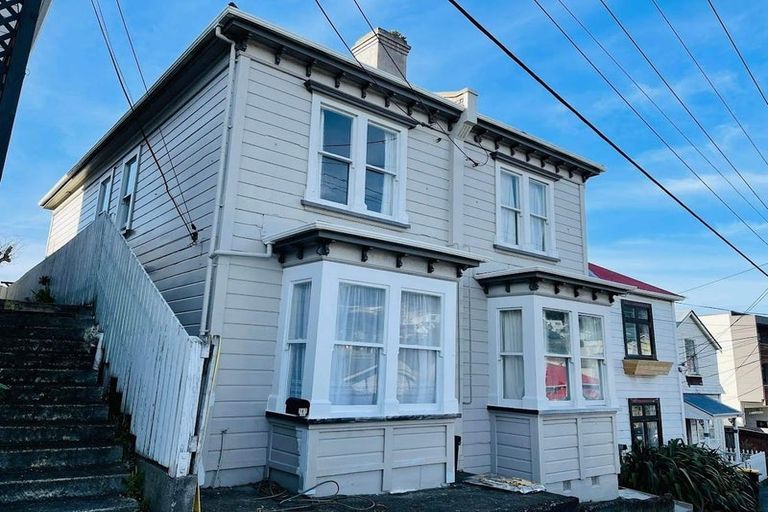 Photo of property in 167 Tasman Street, Mount Cook, Wellington, 6021