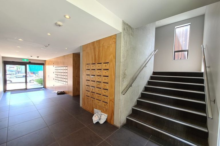Photo of property in Vedado Apartments, 208/41u Hopper Street, Mount Cook, Wellington, 6011