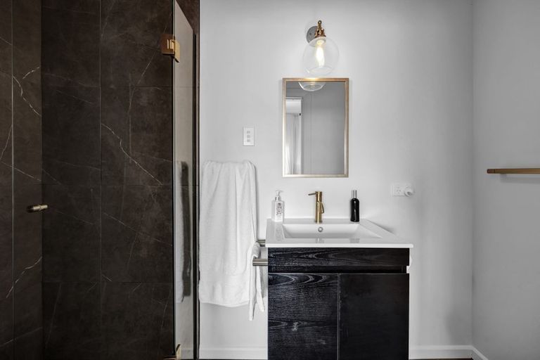 Photo of property in 56 Vogel Street, Hawera, 4610