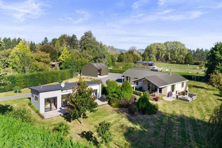 Photo of property in 268 Thornton Road, Cambridge, 3496