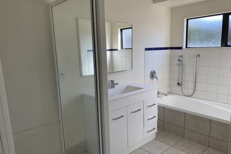 Photo of property in 9 Takahe Drive, Paraparaumu Beach, Paraparaumu, 5032