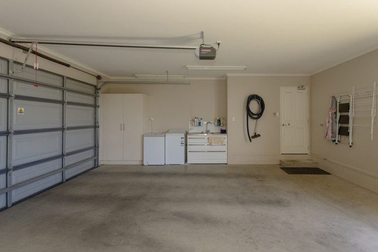 Photo of property in 22 North Ridge Drive, Oamaru North, Oamaru, 9400