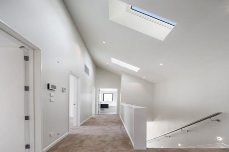 Photo of property in 4 Coopworth Street, Karaka, 2580