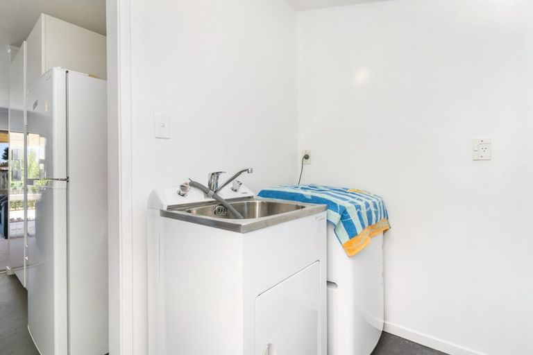 Photo of property in 1/11 Ranui Station Road, Ranui, Auckland, 0612
