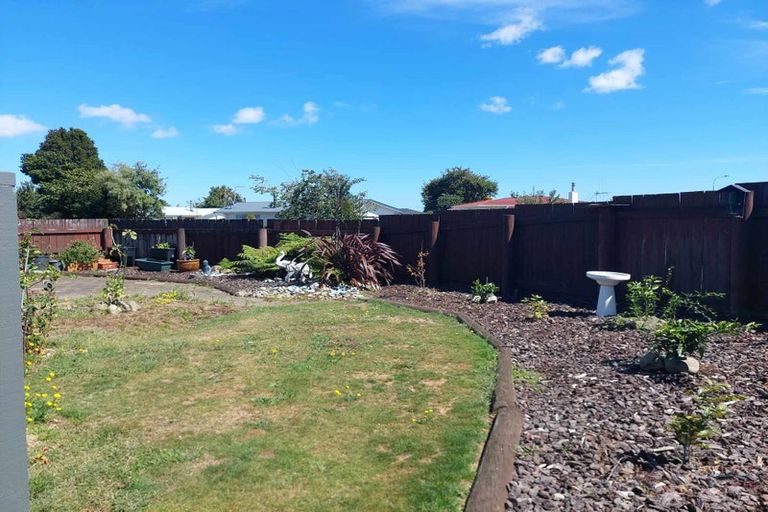 Photo of property in 1 Perth Street, Levin, 5510