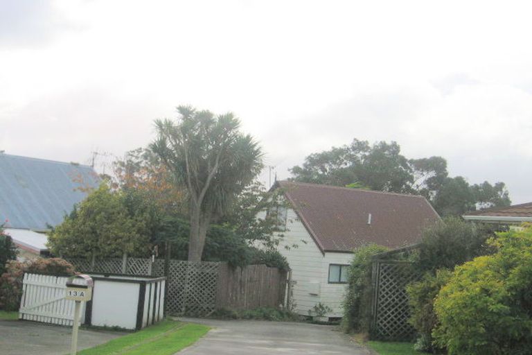Photo of property in 2/13 Latitude Close, Whitby, Porirua, 5024