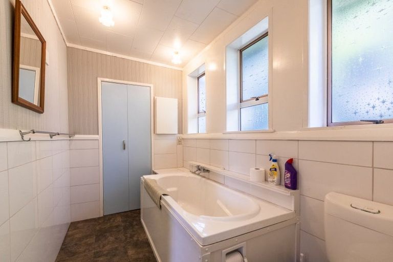 Photo of property in 124 Porangahau Road, Waipukurau, 4200