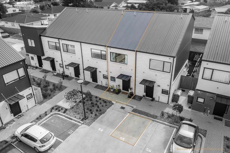 Photo of property in 35 Ivy Nola Way, Henderson, Auckland, 0612