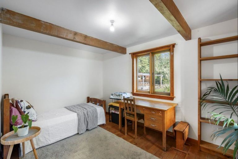 Photo of property in 9 Harmans Track, Little River, 7591