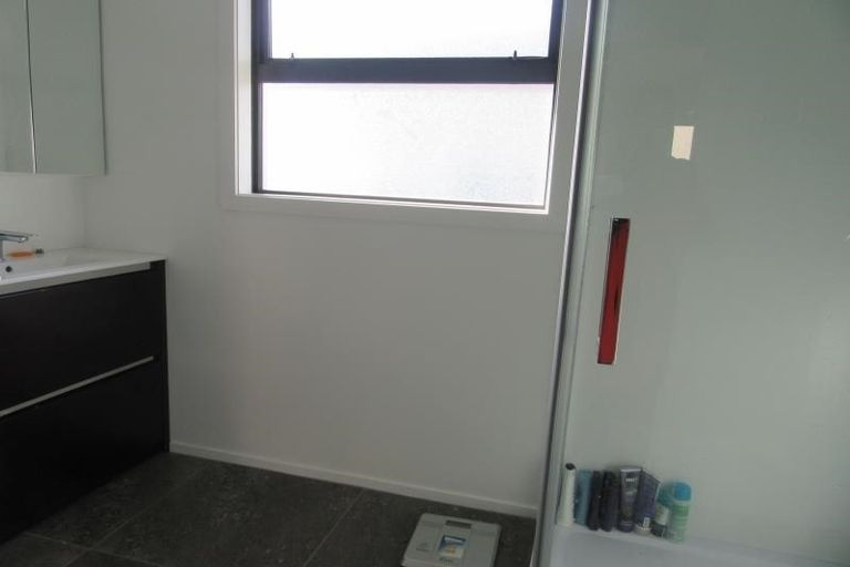 Photo of property in 77 Peverel Street, Riccarton, Christchurch, 8041